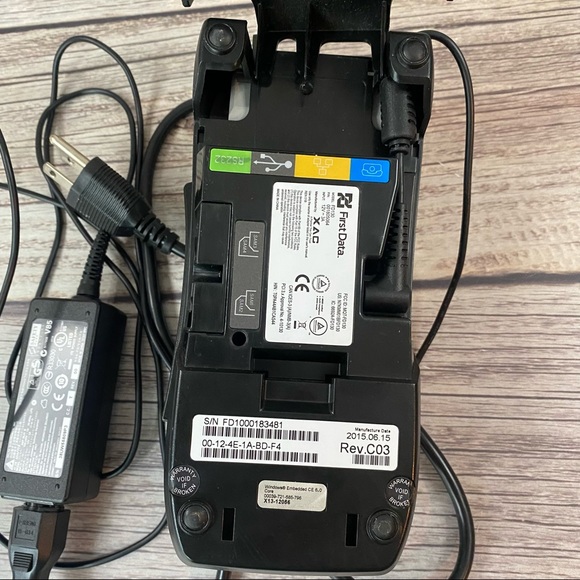 First Data FD 130 Credit Card Terminal Power Supply and Cable Included FD130. - Picture 4 of 8